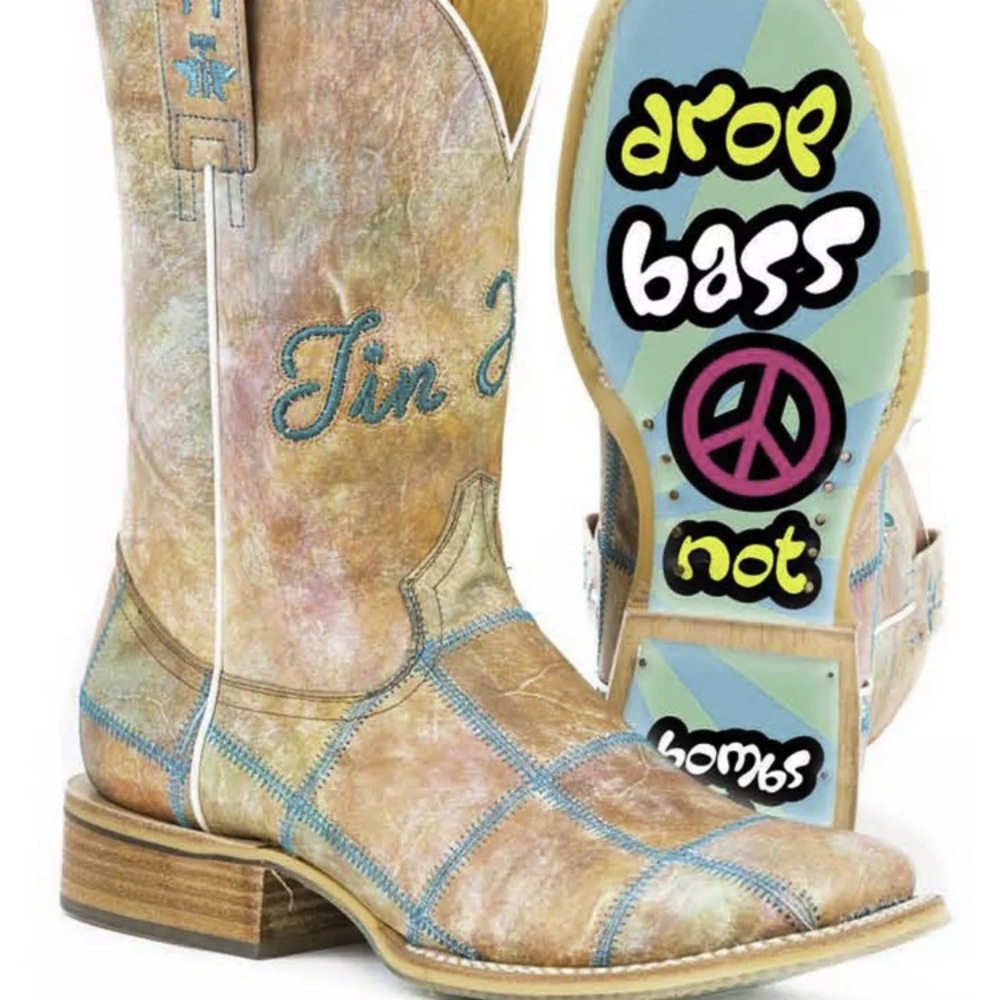 New In Box Tin Haul Boots